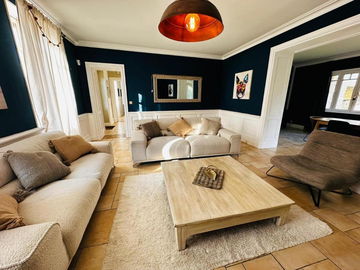 Вилла Domaine Des Hugons Prignac-et-Marcamps Экстерьер фото